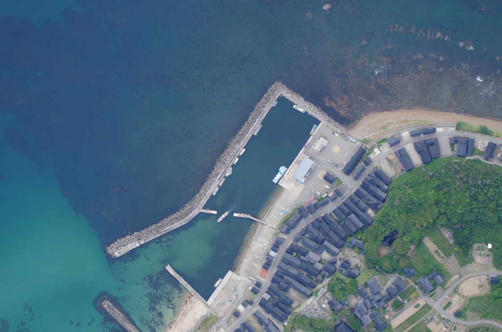 赤崎漁港の写真2022
