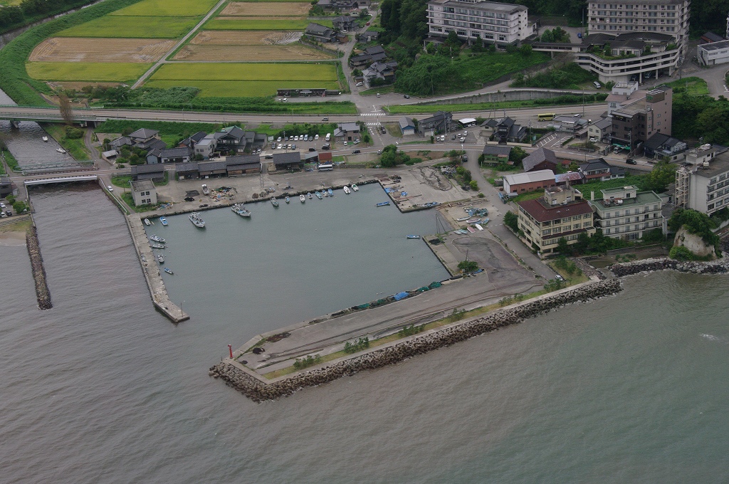阿尾漁港の写真