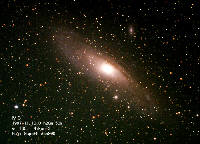 M31(渦状小宇宙)
